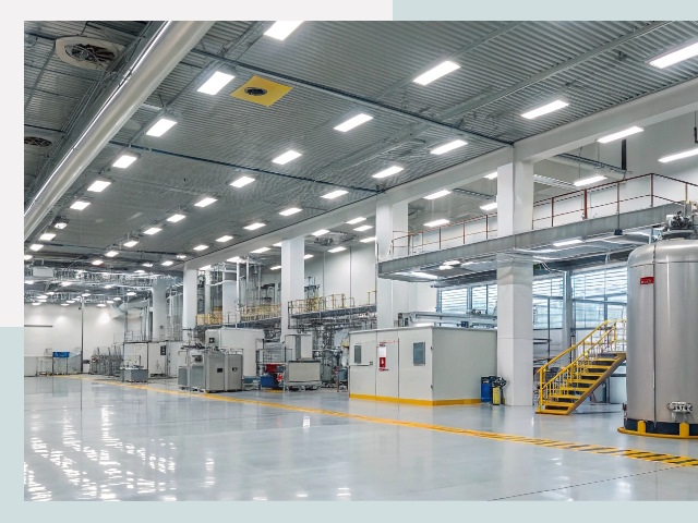 Освещение ангаров в Дальнереченске от 611 руб. - Эффективные решения