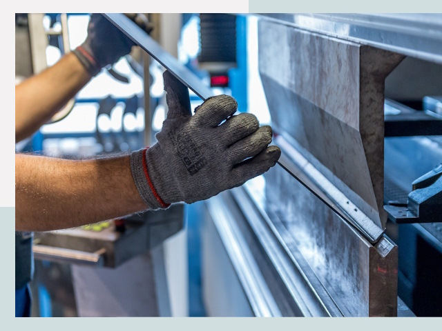 Гибка металла в Дальнереченске